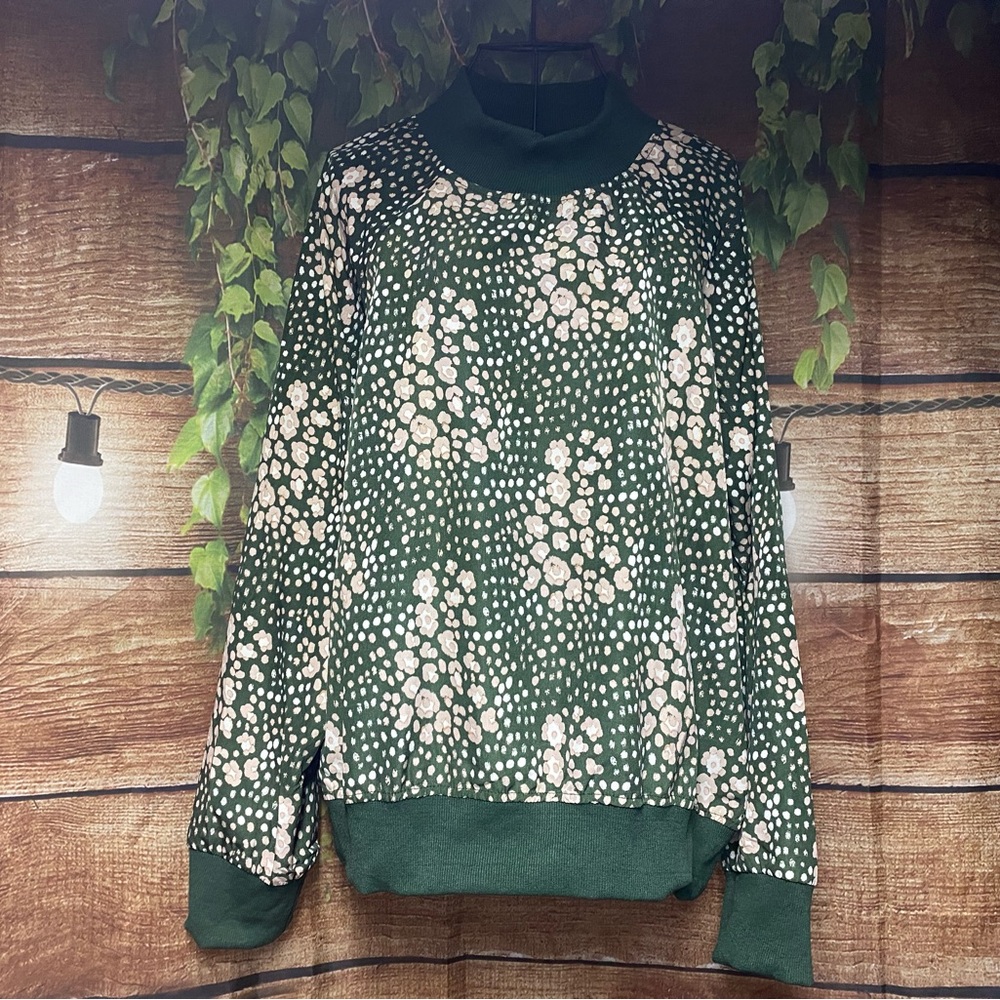 Anniewear Floral Green Women's Blouse